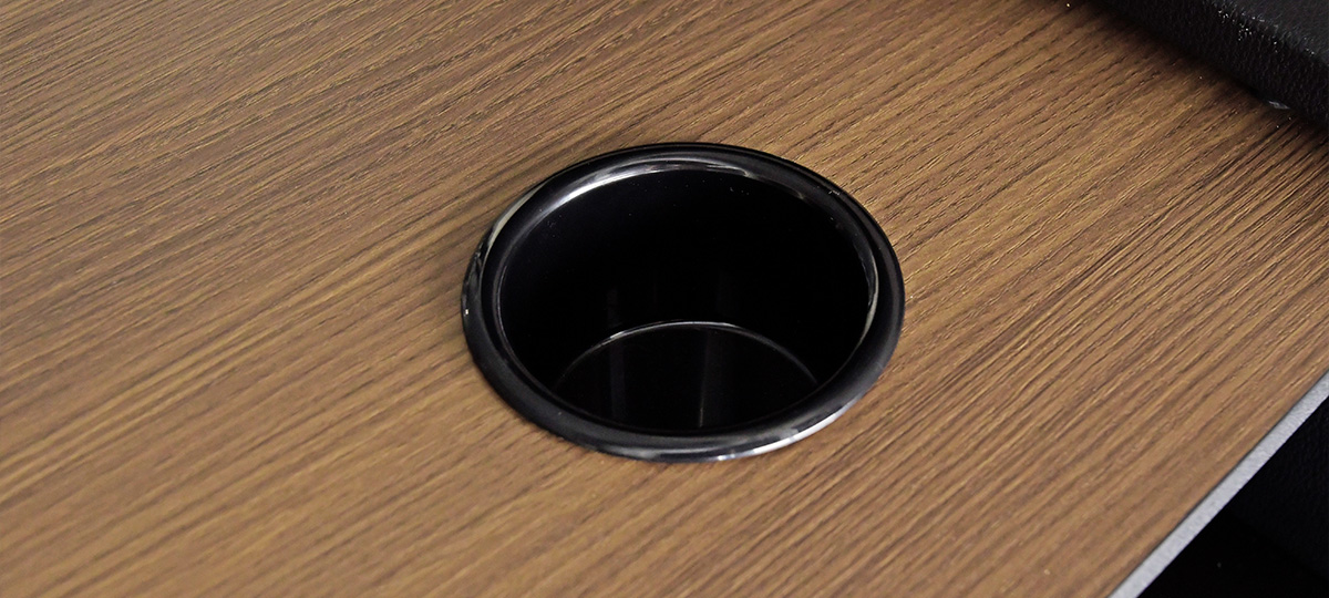 タジマキャンパー ダイハツ・アトレー用ラゲッジテーブル